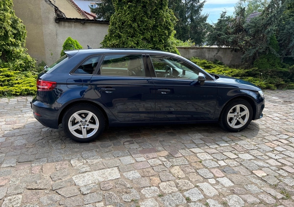 Audi A3 cena 49900 przebieg: 178000, rok produkcji 2018 z Choroszcz małe 596